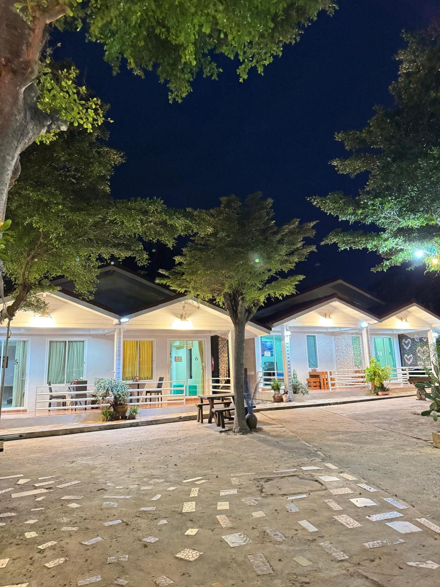 Rang Noknoy Resort At Kohlarn Luaran gambar